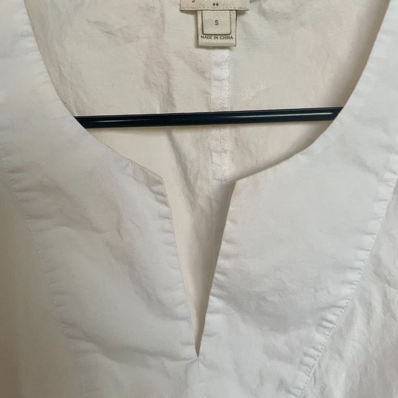 J CREW • SIZE SM BLOUSE • NEVER WORN • PERFECT WITH BLAZER/FOR WORK - Picture 2 of 7